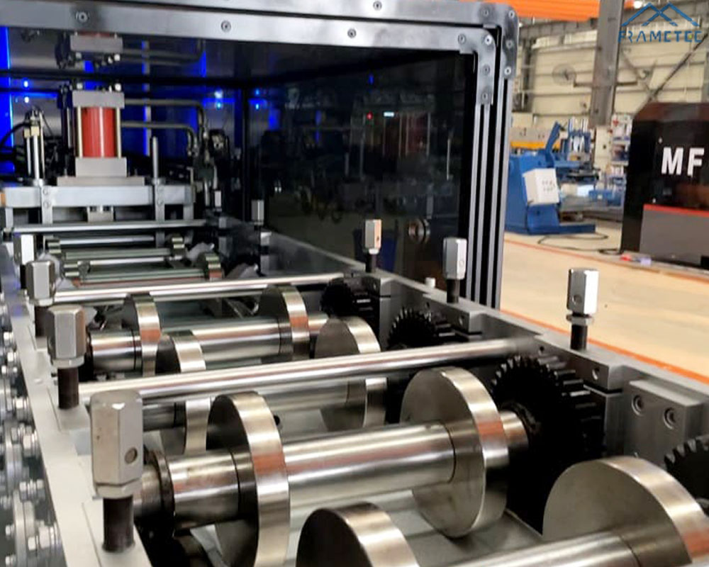 Full Automatic Light Gauge Steel Framing Machine LG300